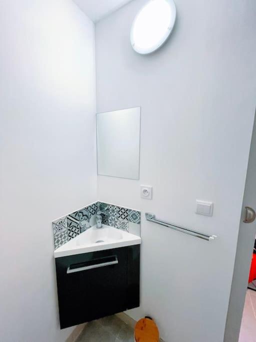 Mini-studio de 10m² en centre-ville de Béziers Esterno foto
